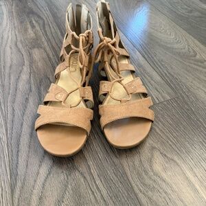 LOVELY SAM EDELMAN CIRCUS SANDALS - SIZE 9.5 - RARE